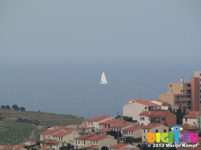 SX27329 Sailboat at Banyuls-sur-Mer